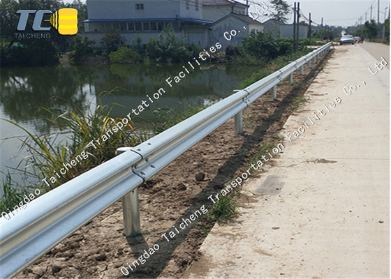 Good price Hot Sale Curved Guardrail Galvanized Steel W Beam Roadway Highway Crash Barriers on line