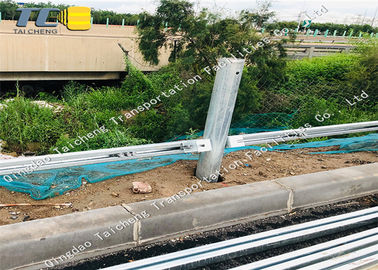 Beli Safety Barrier Rolling Warna Kuning Untuk Fasilitas Transportasi Jalan EVA online manufacture