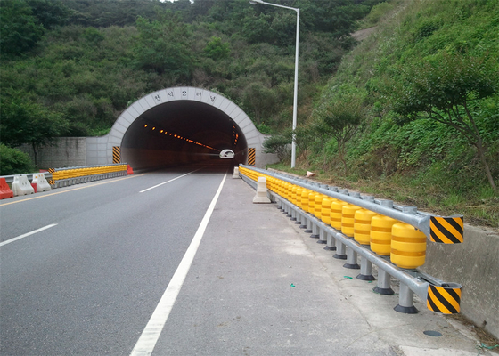 EVA Safety Rolling Barrier Dengan Balok Galvanis