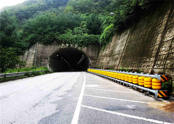 Good price Permukaan Penghalang Roller Penghalang Jalan Raya EVA yang Disesuaikan on line