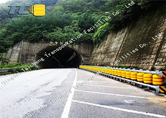 Good price Roadway Safety Roller Metal Beam Crash Barrier Guardrail Barrier on line