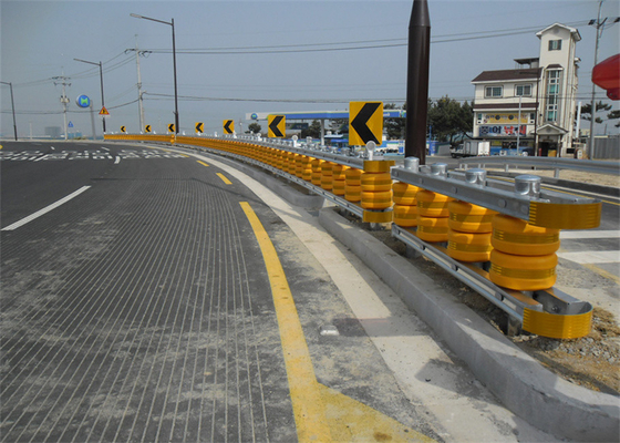 Keamanan Jalan Raya Anti Crash Guardrail Roller Crash Barrier Keamanan