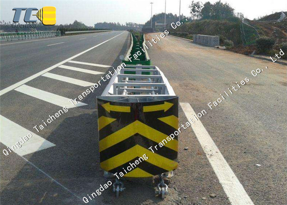 Barrier Crash Cushion Highway Guardrail Barrier Crash Cushion Untuk Keamanan Jalan Raya