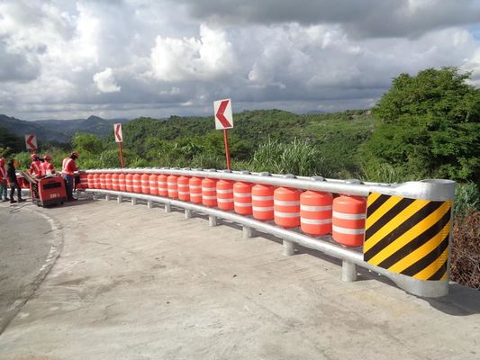 Harga bagus 1.2m Panel Tinggi Rolling Guardrail Barrier Featuring EVA dan Q235 Rollers Diameter 245 Millimeter Dioptimalkan untuk crowd control on line